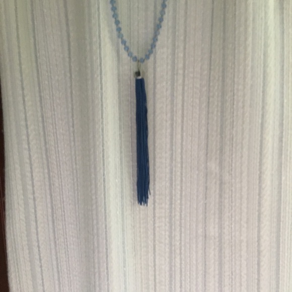 Karl Lagerfeld Ivy shift with fringe edge size 2 - Picture 4 of 8